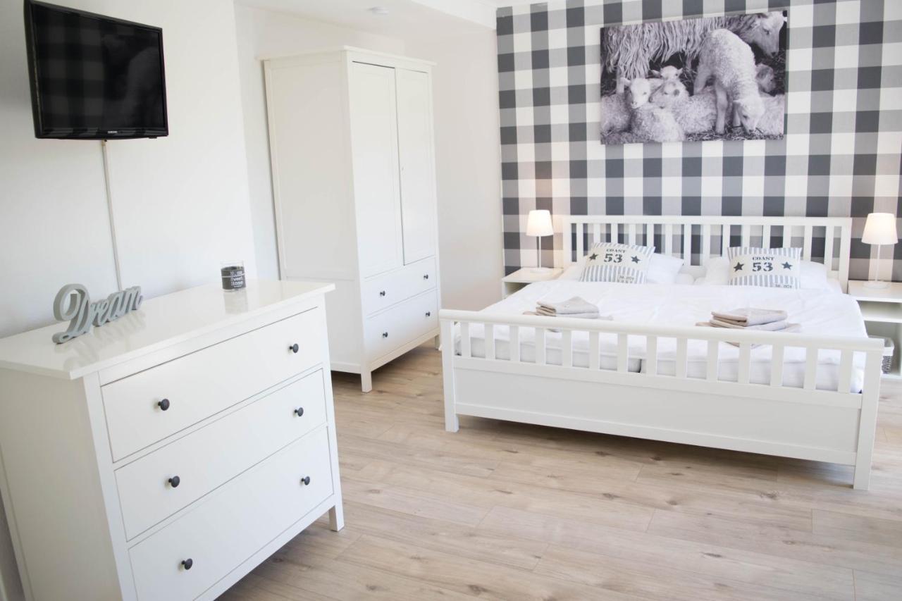 Apartamento Nordic Im Deichhaus Husum  Exterior foto